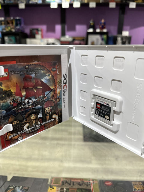 LEGO Pirates of the Caribbean: The Video Game (Nintendo 3DS, 2011) Complete