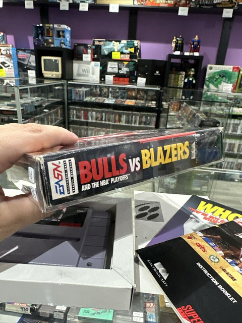 Bulls vs. Blazers and the NBA Playoffs (Super Nintendo, 1992) CIB SNES Complete