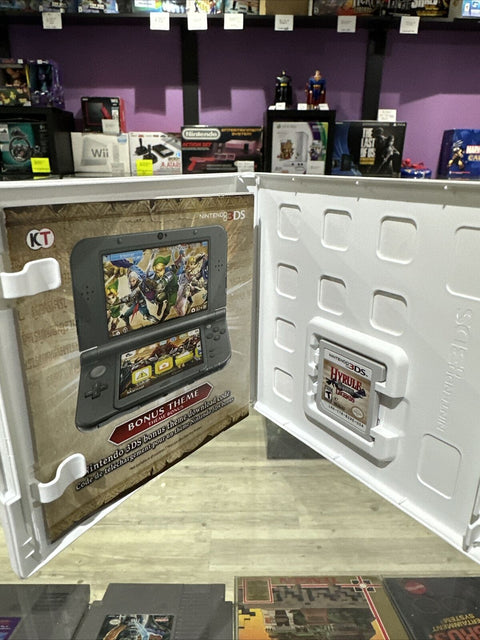 Hyrule Warriors Legends (Nintendo 3DS, 2016) CIB Complete Tested!