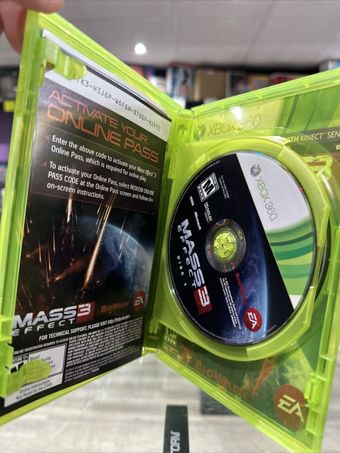 Mass Effect 3 (Microsoft Xbox 360, 2012) CIB Complete Tested!