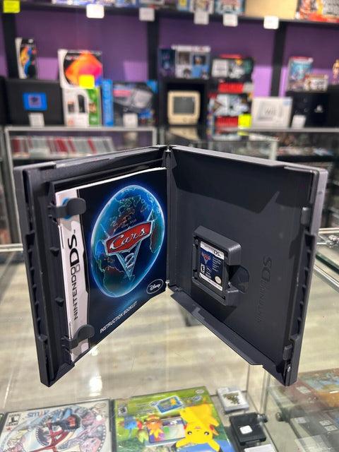 Cars 2: The Video Game (Nintendo DS, 2011) CIB Complete Tested!