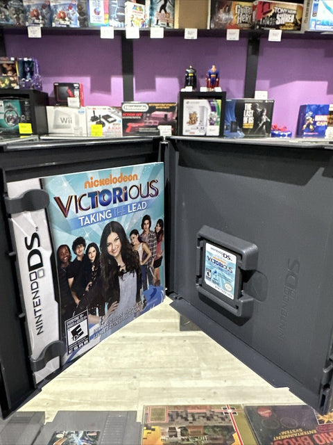 Victorious: Taking the Lead (Nintendo DS, 2012) CIB Complete Tested!