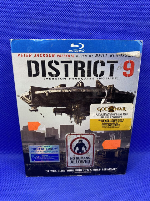 District 9 (Blu-ray, DVD/Digital 2-Disc 2009) w/ Slipcover