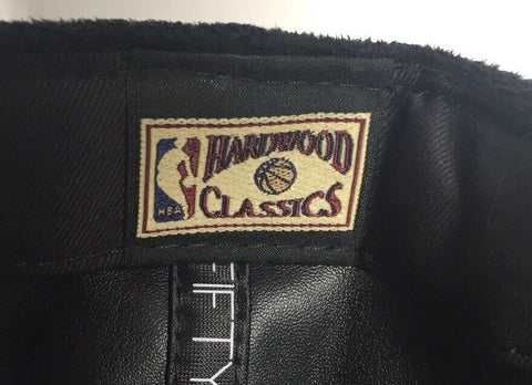 Cleveland Cavaliers Velvet NBA New Era 9Fifty - Black Hardwood Strapback Hat Cap