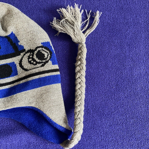 NEW! Star Wars R2D2 Knit Peruvian Winter Beanie Hat Toque NWT w/ Tags
