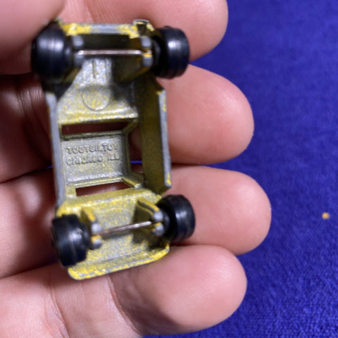 Tootsietoy Jeep CJ Yellow Pickup Safari Truck 2” Chicago USA 1969