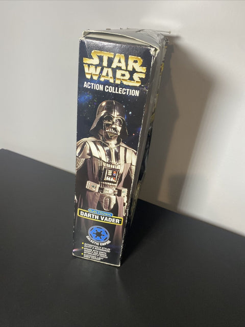 Star Wars Action Collection Electronic Darth Vader - NO HELMET + LIGHTSABER