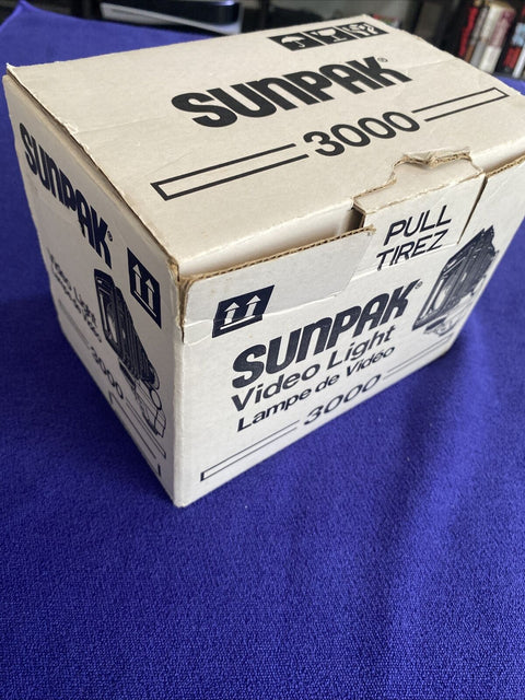 Vintage Sunpak Auto Triac 3000 Video Light w/ Box + Instructions - Tested!