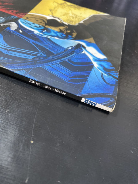 Star Trek Nero Graphic Novel IDW - Chapters 1-4 Collection Set Softcover