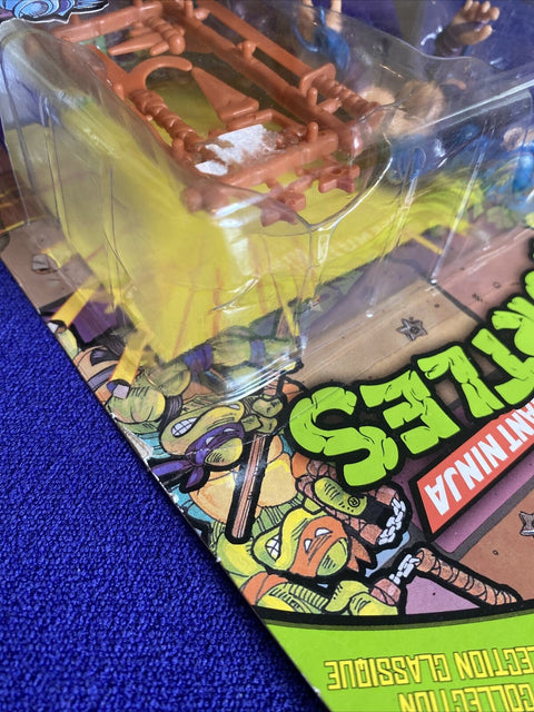 NEW! Teenage Mutant Ninja Turtles Classic Collection Shredder Playmates 2013