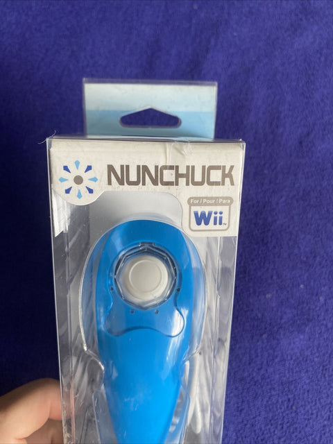 NEW! Hyperkin Blue (M05506-BU) Controllers/Nunchucks For Nintendo Wii / Wii U