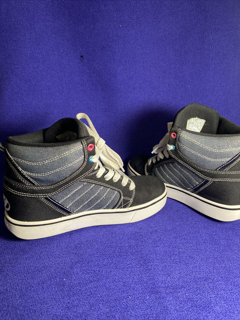 Heelys Black Youth Unisex Sneakers Shoes - US Size Youth 5 Womens 6 - Like New!