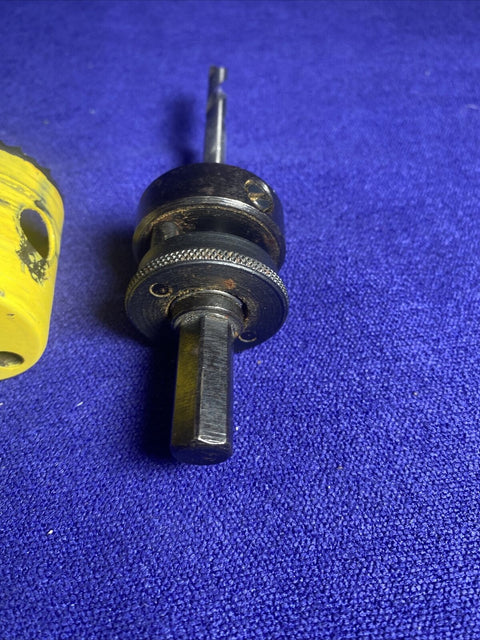 Starrett No. A2 Hole Saw Arbor Hex Shank w/ Pilot Drill + 19/16” Hole Saw Bit
