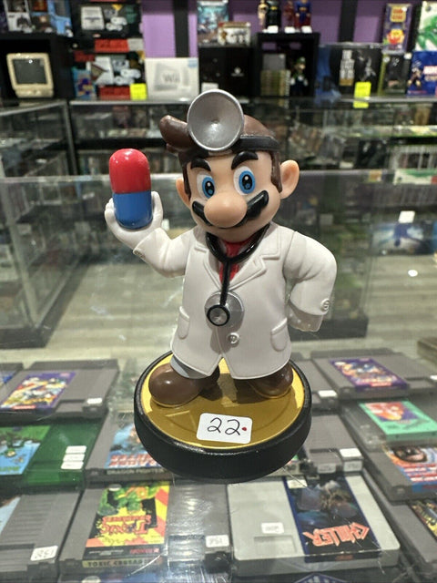 Fan Art Amiibo Smash Mario Blue/Pink Mario Custom Amiibo