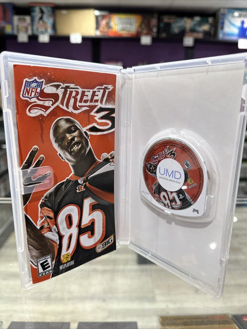 NFL Street 3 PSP (Sony PlayStation Portable, 2006) Complete CIB Tested!