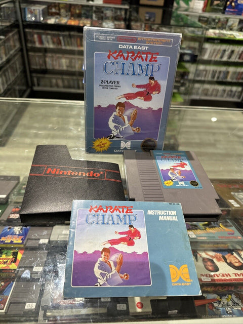 Karate Champ (Nintendo NES) CIB Complete Tested - 5-Screw