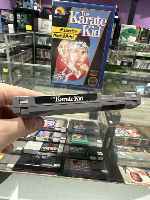 Karate Kid (Nintendo NES, 1987) In Cut Rental Box - Tested!