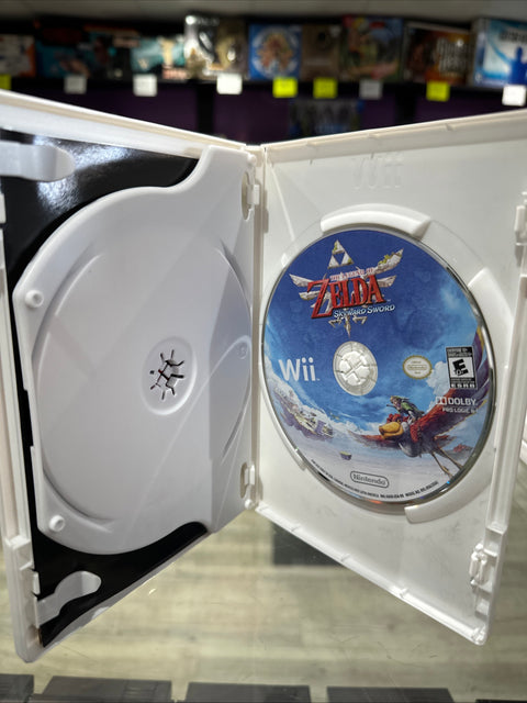 The Legend of Zelda: Skyward Sword w/ Music CD (Nintendo Wii, 2011) Complete