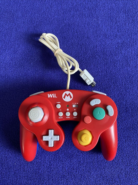 Hori Nintendo Wii / Wii U Red Mario GameCube Controller WIU-075 Tested & Working