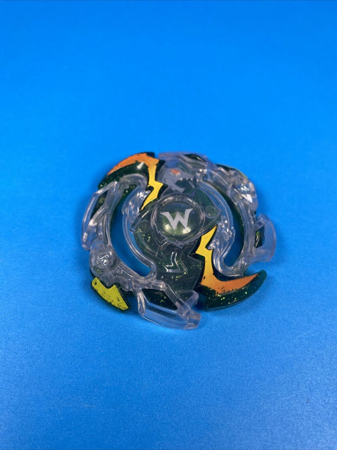 Burst Dual Layer Wyvron W2 Vertical Massive Rare Re-color - Hasbro Beyblade