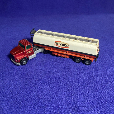 Matchbox Superkings K-16 Ford LTS K-115 Tanker Texaco 1973