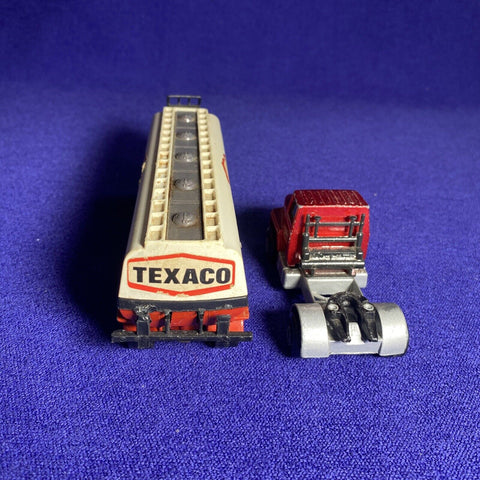 Matchbox Superkings K-16 Ford LTS K-115 Tanker Texaco 1973