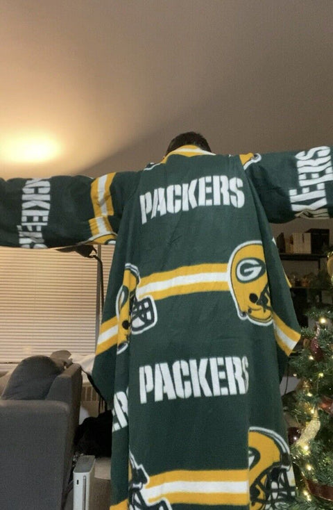 Green Bay Packers Unisex Wearable Sherpa Fleece Blanket Cloak - One Size