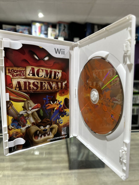 Looney Tunes: Acme Arsenal (Nintendo Wii, 2007) CIB Complete Tested!